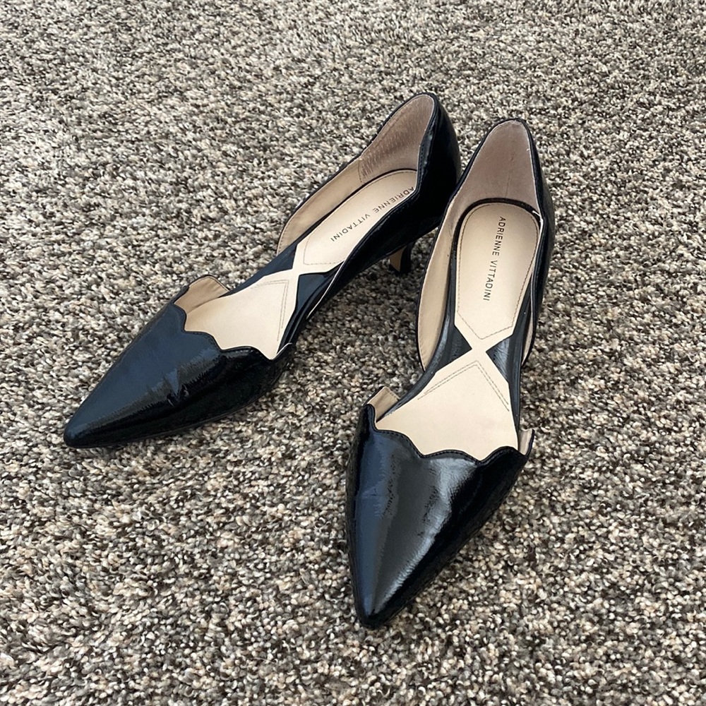 Adrienne Vittadini | Black Pointy Toed Heels